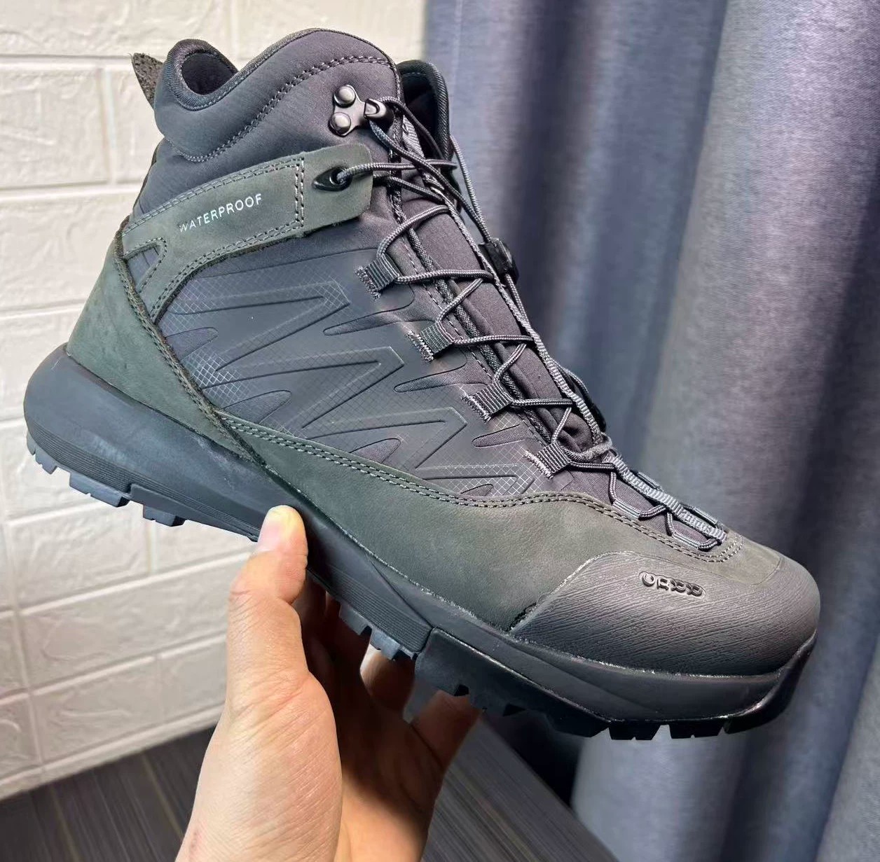 High Top Hiking Leather Shoes  – обзор и цена Outdoor Hunting Fabric