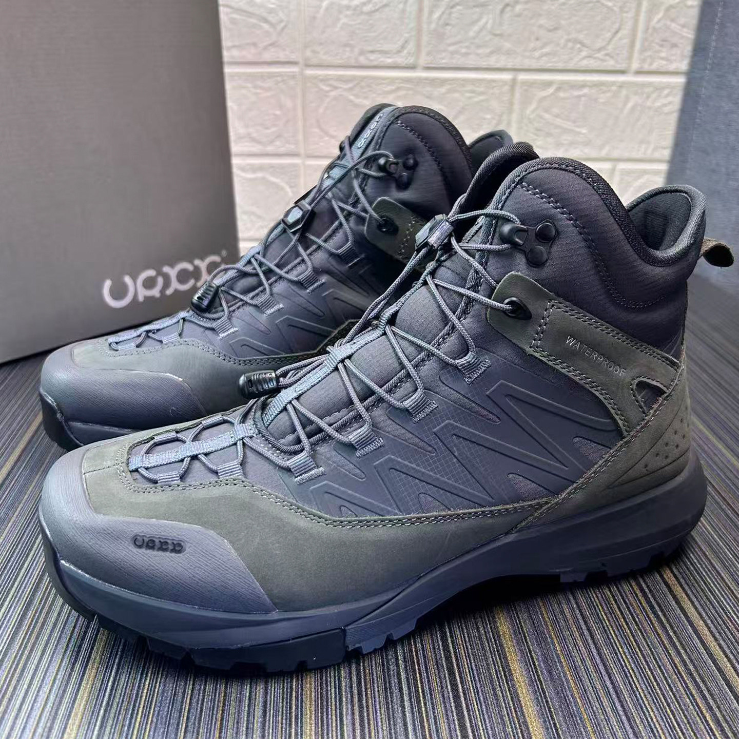High Top Hiking Leather Shoes  – обзор и цена Outdoor Hunting Fabric